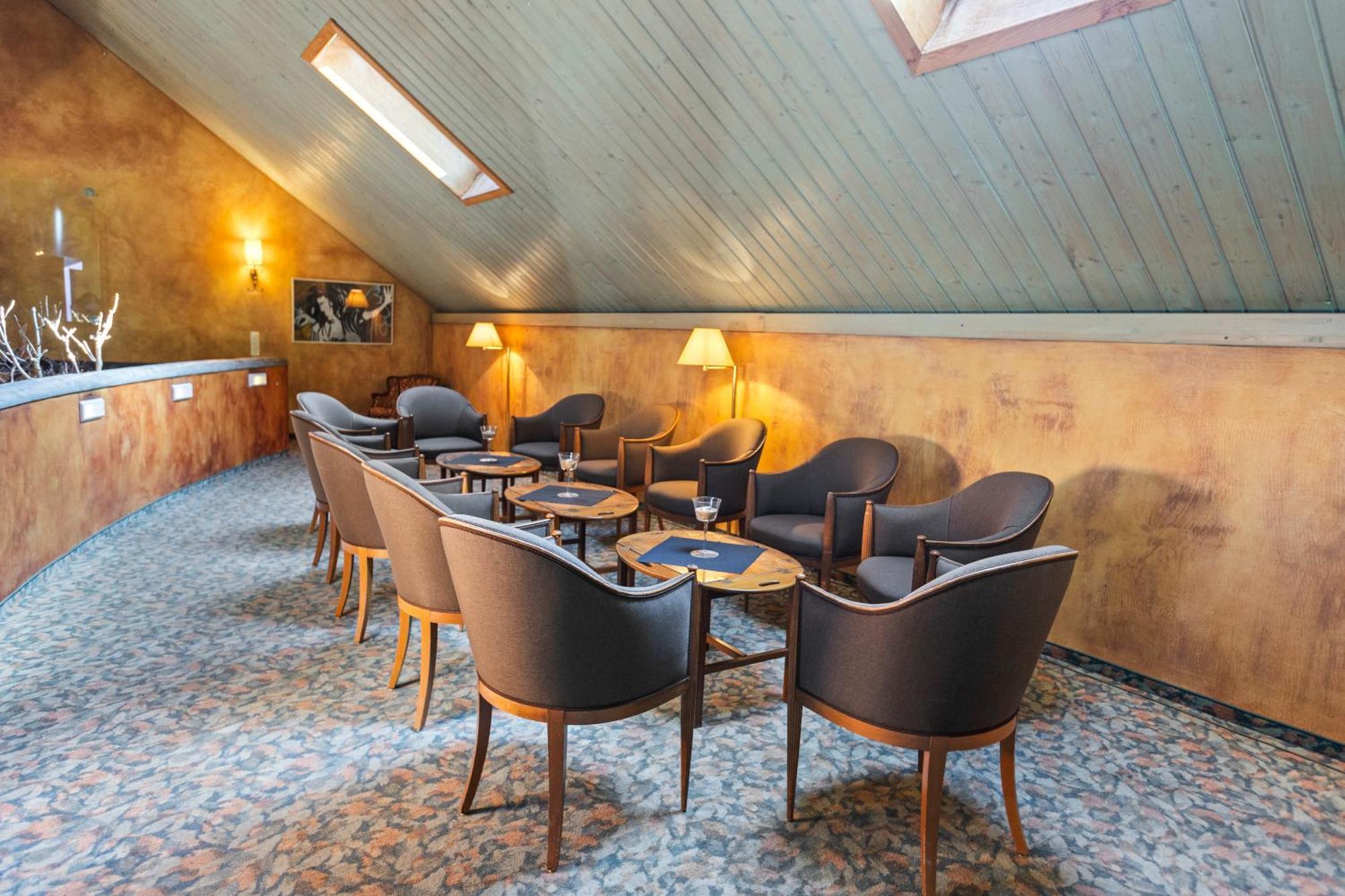 Hotel La Croix Blanche Hauterive  Exteriör bild